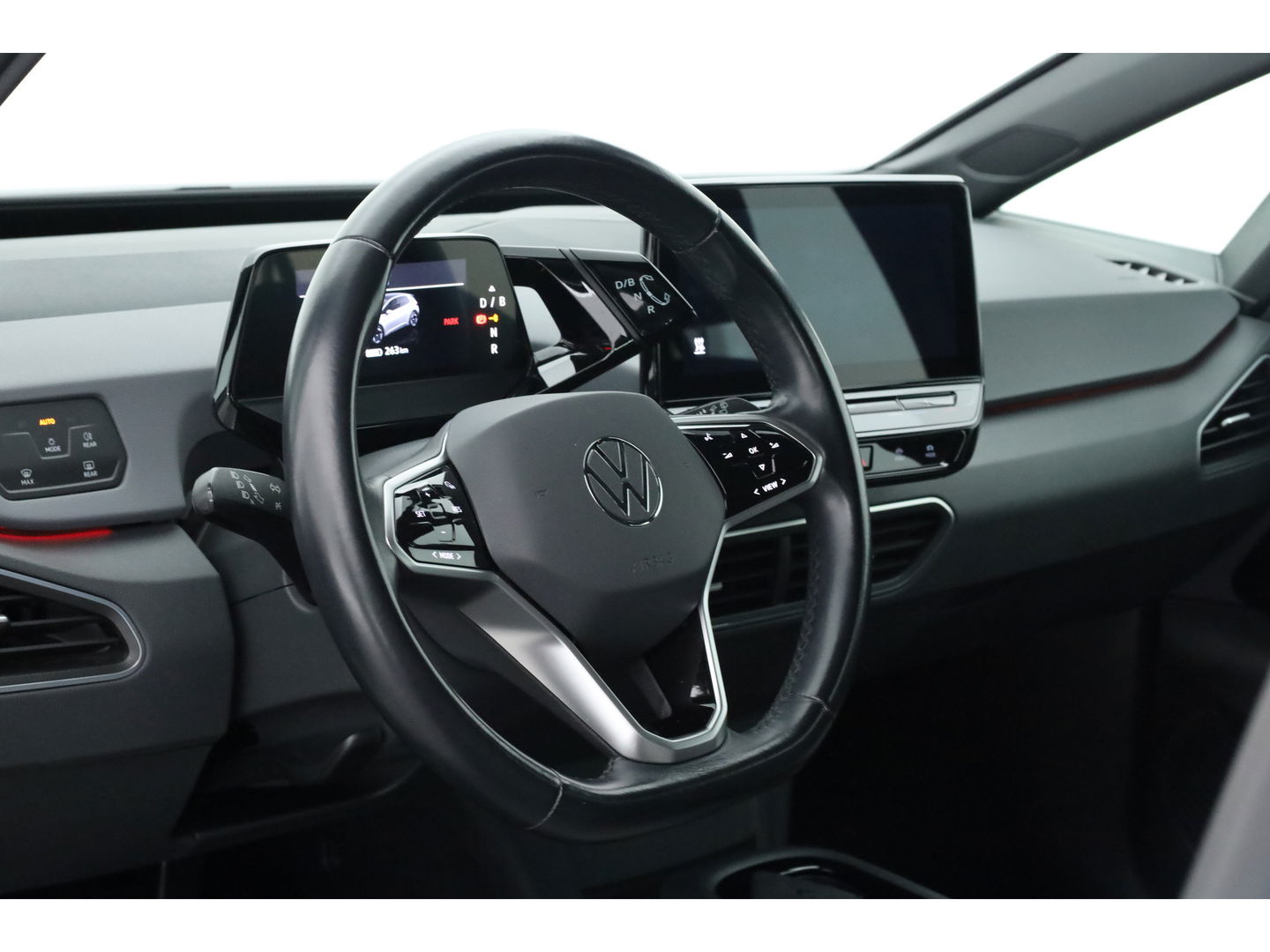 Volkswagen ID.3 Pro 58 kWh | Navi | Adapt. Cruise | Stoel- Stuurverw. | PDC V+A | Apple CarPlay |