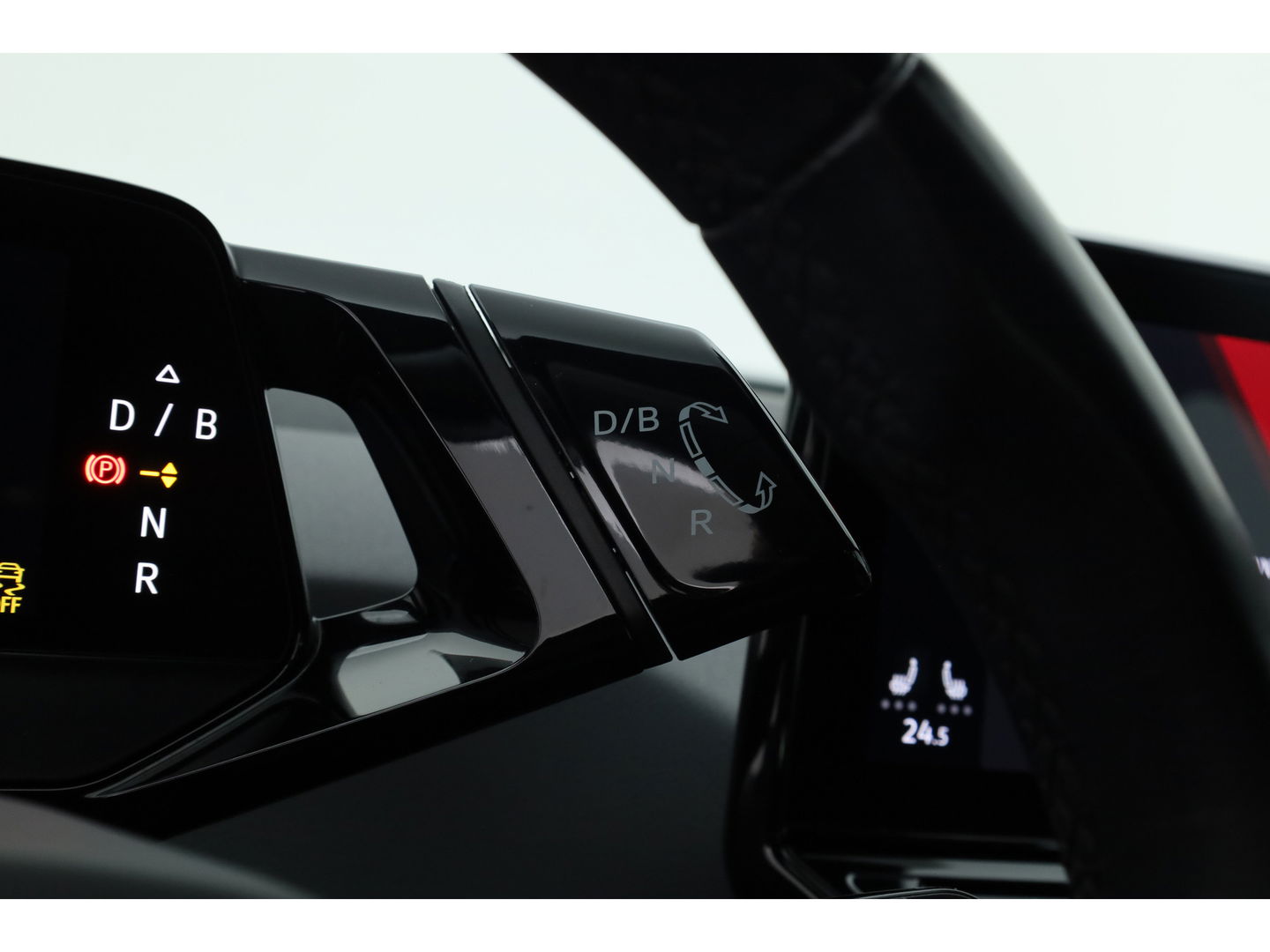 Volkswagen ID.3 Pro 58 kWh | Navi | Adapt. Cruise | Stoel- Stuurverw. | PDC V+A | Apple CarPlay |