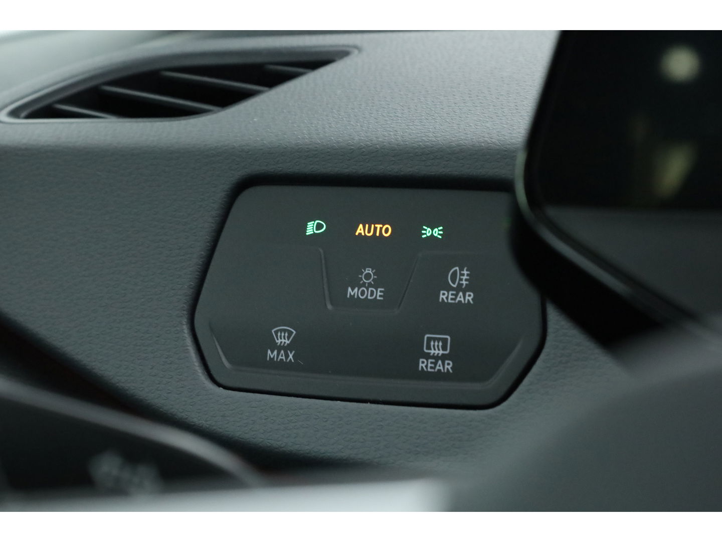 Volkswagen ID.3 Pro 58 kWh | Navi | Adapt. Cruise | Stoel- Stuurverw. | PDC V+A | Apple CarPlay |