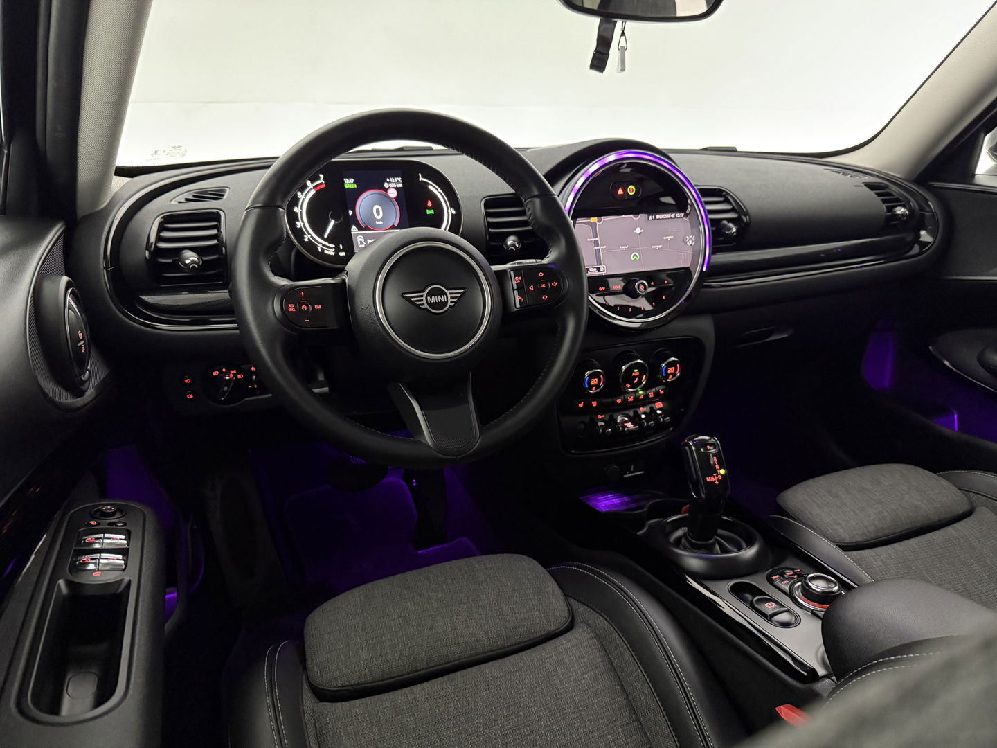 MINI Clubman 1.5 Cooper Classic | Virtual | Sfeerverl. | Camera | LED | Cruise | Navi | Stoelverw. | Parkeersens.