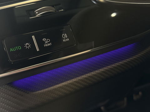 Audi Q8 4.0 TFSI V8T 601PK RS Q8 q. / carbon / ceramic brakes / B&O