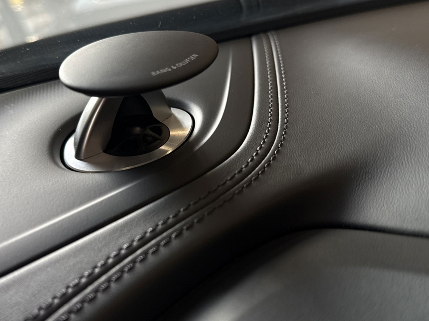 Audi Q8 4.0 TFSI V8T 601PK RS Q8 q. / carbon / ceramic brakes / B&O