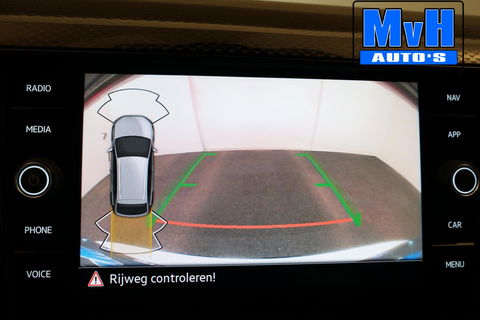 Volkswagen Taigo 1.0 TSI|STOELVERW|CAMERA|PDC|VIRTUAL|NAVI