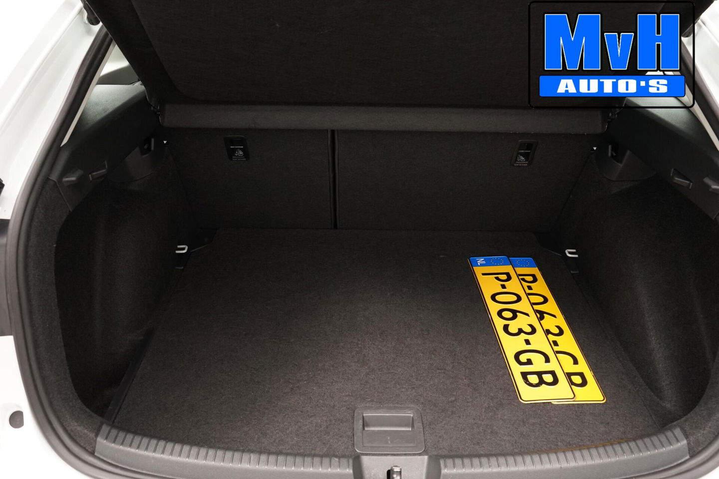 Volkswagen Taigo 1.0 TSI|STOELVERW|CAMERA|PDC|VIRTUAL|NAVI