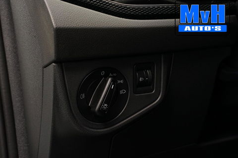 Volkswagen Taigo 1.0 TSI|STOELVERW|CAMERA|PDC|VIRTUAL|NAVI