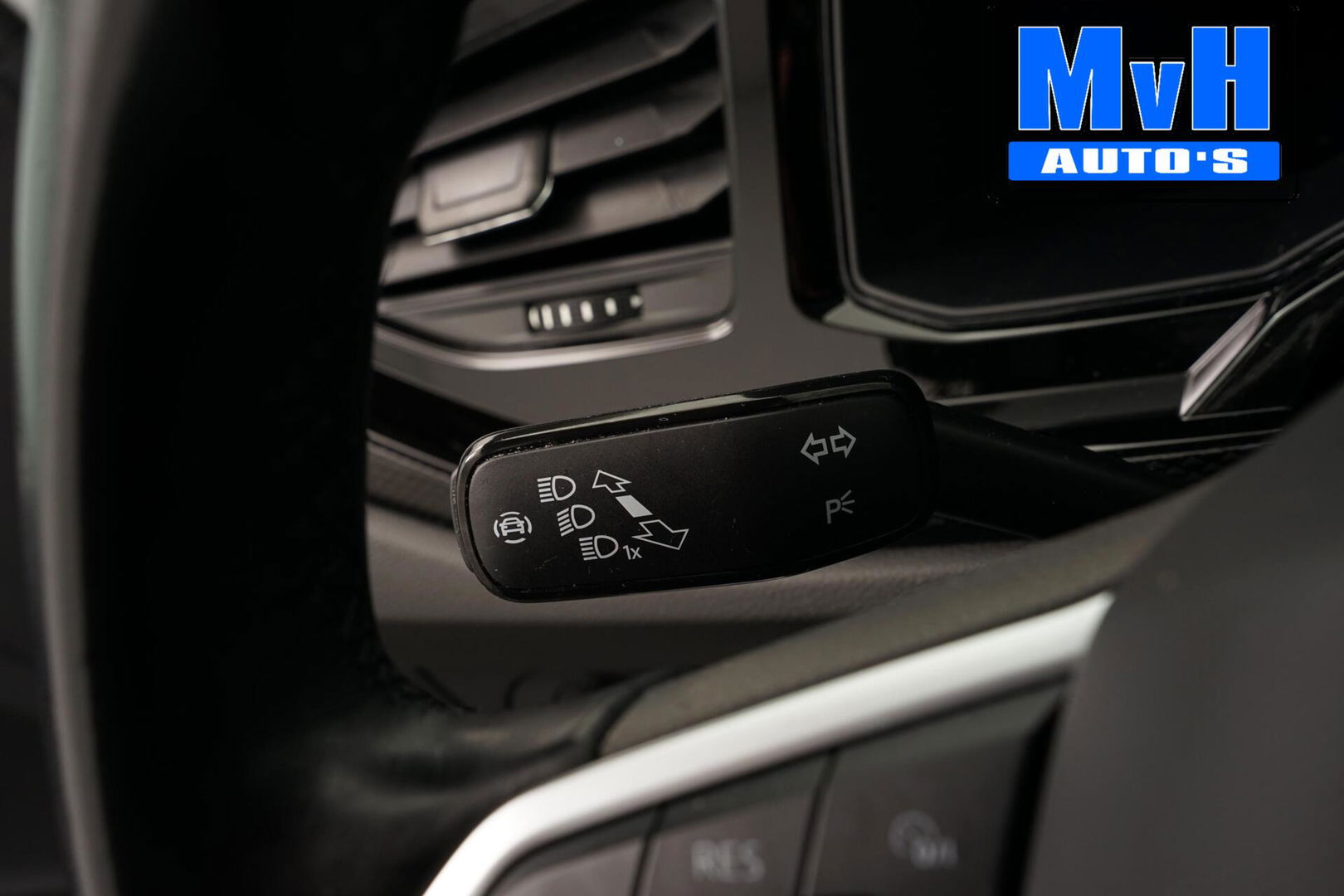 Volkswagen Taigo 1.0 TSI|STOELVERW|CAMERA|PDC|VIRTUAL|NAVI