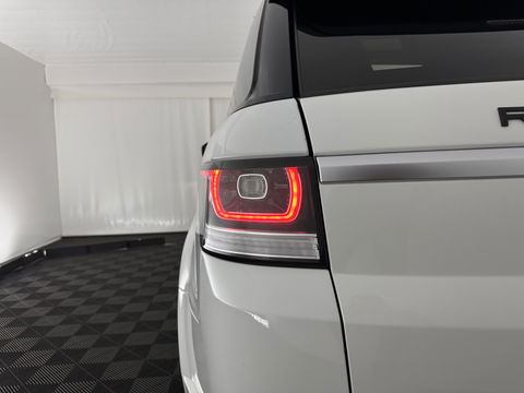 Land Rover Range Rover Sport 3.0 TDV6 HSE Dynamic Aut. *PANO | DIGI-COCKPIT | LEATHER | XENON | NAVI-FULLMAP | CAMERA | AIRSUSPENSION | ECC | PDC | HEATED-SPORTSEATS | MERIDIAN-SOUND | SHIFTPADDLES | PRIVACYGLASS | CRUISE | 21''ALU*