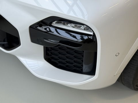 BMW X5 45e 394PK X-drive / M-sport / 22" / Harman Kardon / Laser