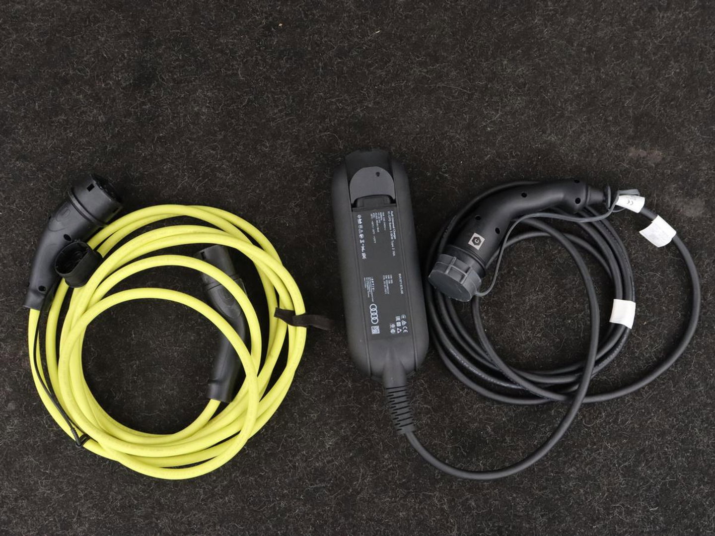 Audi A3 40 TFSIe Business edition | Adaptive cruise | Sportstoelen | Carplay | Virtual Cockpit | Audi Sound | Climate control | Navigatie | Full LED | PHEV | Plug In