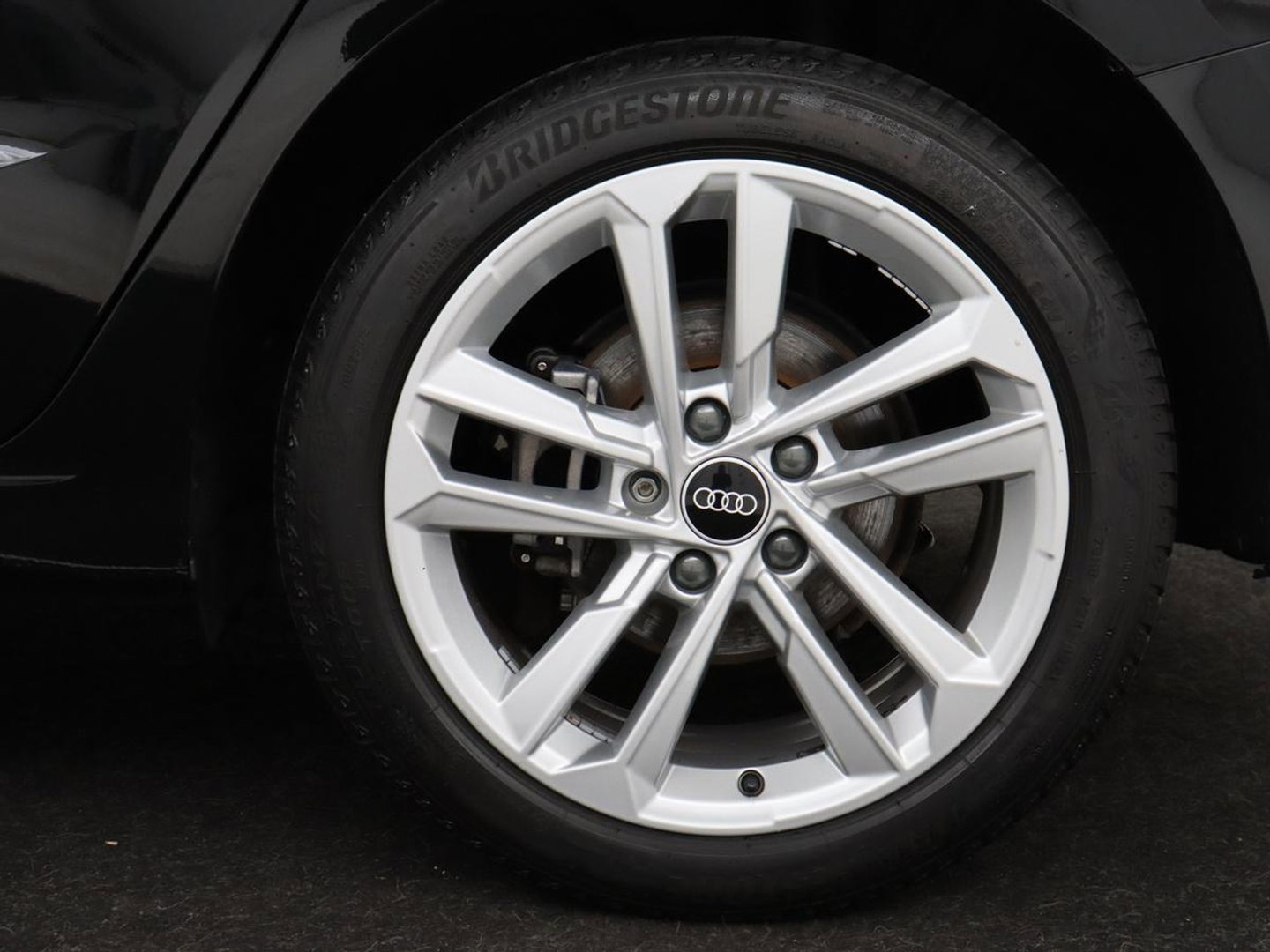 Audi A3 40 TFSIe Business edition | Adaptive cruise | Sportstoelen | Carplay | Virtual Cockpit | Audi Sound | Climate control | Navigatie | Full LED | PHEV | Plug In