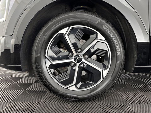 Kia Niro 1.6 GDi Hybrid Dynamic Plus Line HEV (INCL-BTW) Aut. *PANO | LEATHER | DIGI-COCKPIT | NAVI-FULLMAP | DAB | ADAPTIVE-CRUISE | CAMERA | HEATED-COMFORTSEATS | KEYLESS | PRIVACYGLASS | SHIFTPADDLES | CARPLAY |  HEAD-UP | ...