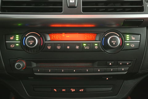 BMW X6 xDrive50i High Executive 408PK | V8 | Camera | Memory | HuD | Cruise | Navi | Stoelverw.