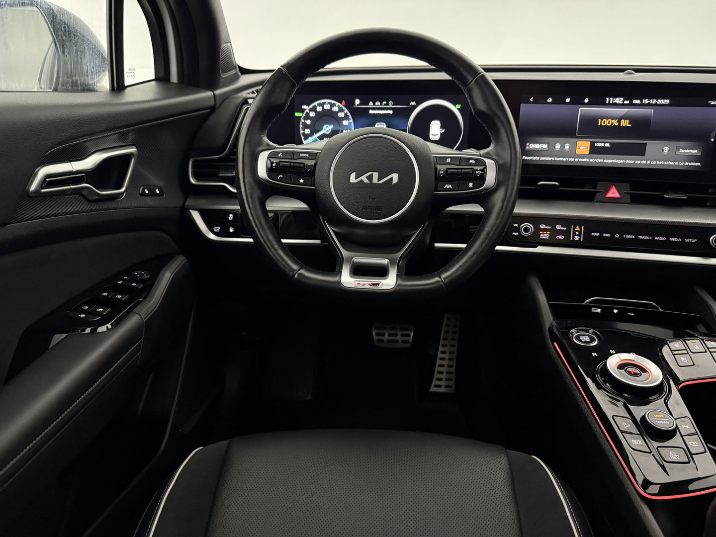 Kia Sportage 1.6 T-GDi PHEV AWD GT-Line | SOH 97% | Pano | 360° | Memory | Virtual | Sfeer | Carplay | Trekh. | Stoel/Stuurverw. | Adap. Cruise |