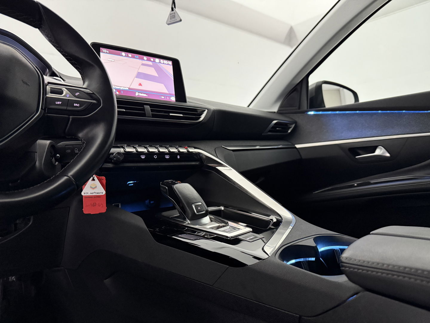 Peugeot 5008 1.2 PureTech 7p. | 360° | Virtual | Sfeer | Trekh. | Carplay | Cruise | Navi | NAP