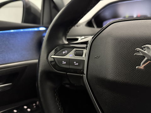 Peugeot 5008 1.2 PureTech 7p. | 360° | Virtual | Sfeer | Trekh. | Carplay | Cruise | Navi | NAP