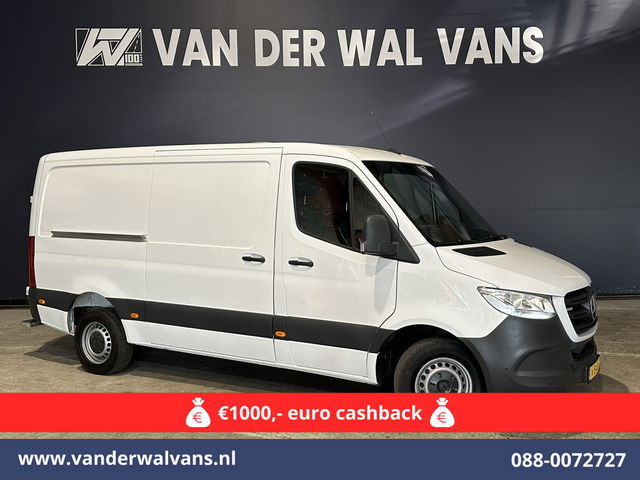 Mercedes-Benz Sprinter - 316 CDI 163pk L2H1 Achterwiel aandrijving Euro6 Airco | 2800kg Trekhaak | Camera | Apple Carplay Parkeersensoren, Android Auto, Cruisecontrol