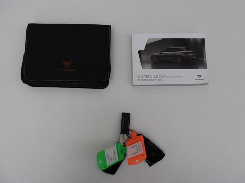 CUPRA Leon 1.4 e-Hybrid | Stoelverwarming | Camera | Carplay | Sfeerverlichting | Navigatie | Full LED | Sportstoelen | Half leder | PHEV | Plug In