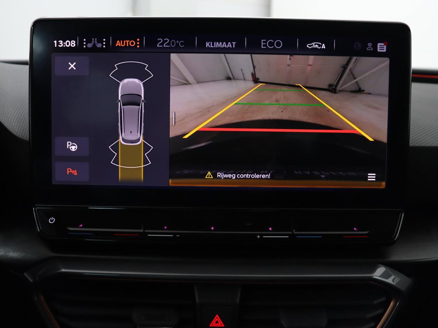 CUPRA Leon 1.4 e-Hybrid | Stoelverwarming | Camera | Carplay | Sfeerverlichting | Navigatie | Full LED | Sportstoelen | Half leder | PHEV | Plug In