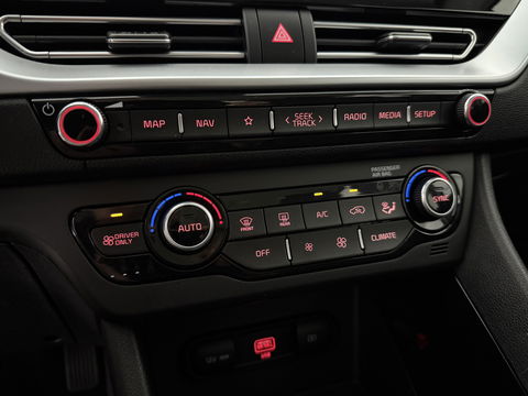 Kia Niro 1.6 GDi Hybrid 141PK DynamicLine | Camera | Adap. Cruise | Trekh. | Carplay | Navi | Parkeersens. | NAP