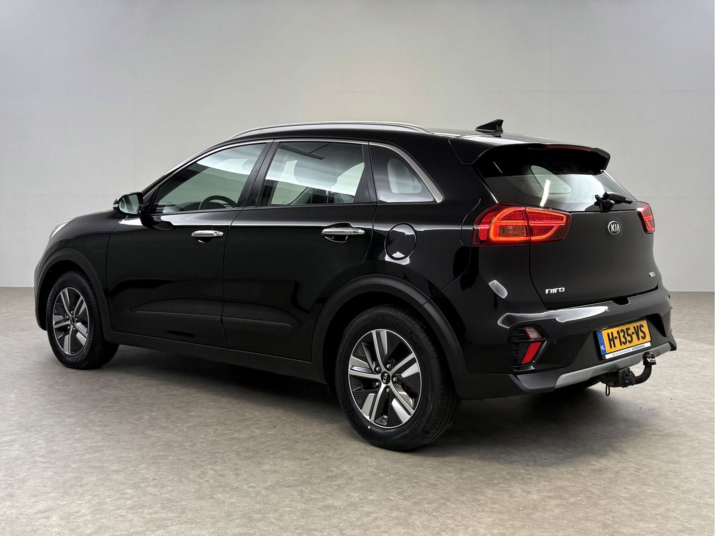 Kia Niro 1.6 GDi Hybrid 141PK DynamicLine | Camera | Adap. Cruise | Trekh. | Carplay | Navi | Parkeersens. | NAP