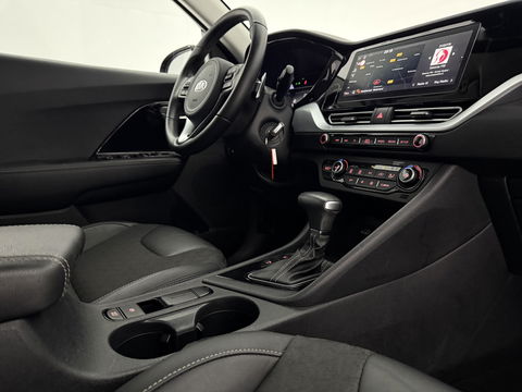 Kia Niro 1.6 GDi Hybrid 141PK DynamicLine | Camera | Adap. Cruise | Trekh. | Carplay | Navi | Parkeersens. | NAP