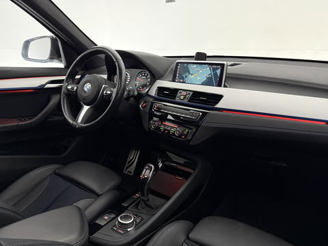 BMW X1 sDrive18i M-Sport | Pano | Camera | Sfeer | Trekh. | Navigatie | Stoelverw. | Cruise