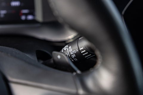 Opel Corsa 1.2 Turbo GS BLACK LINE / APPLE CARPLAY / AUTOMAAT / 360 CAMERA / STOELVERWARMING