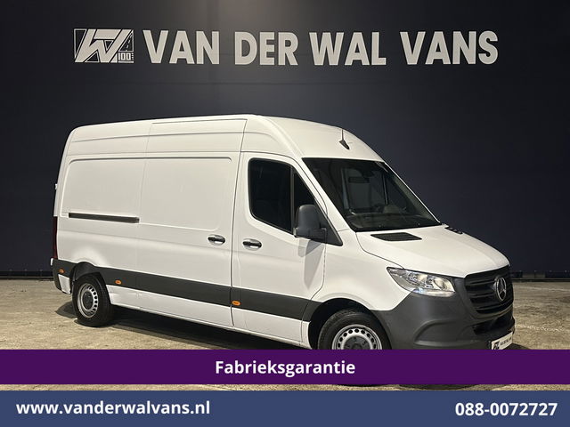 Mercedes-Benz Sprinter - 211CDI L2H2 Fabrieksgarantie Euro6 Airco | Trekhaak | Camera Bijrijdersbank