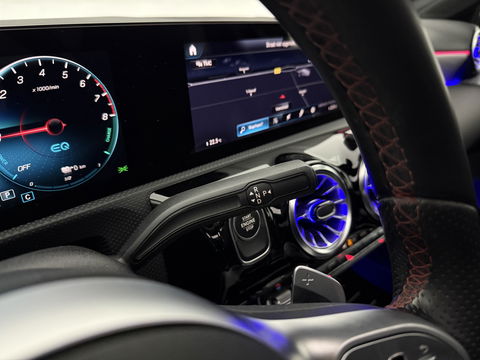 Mercedes-Benz A-Klasse 250 e AMG | SOH 93% | Pano | Sfeerverl. | Memory | Virtual | Camera | Keyless | Trekh. | Carplay