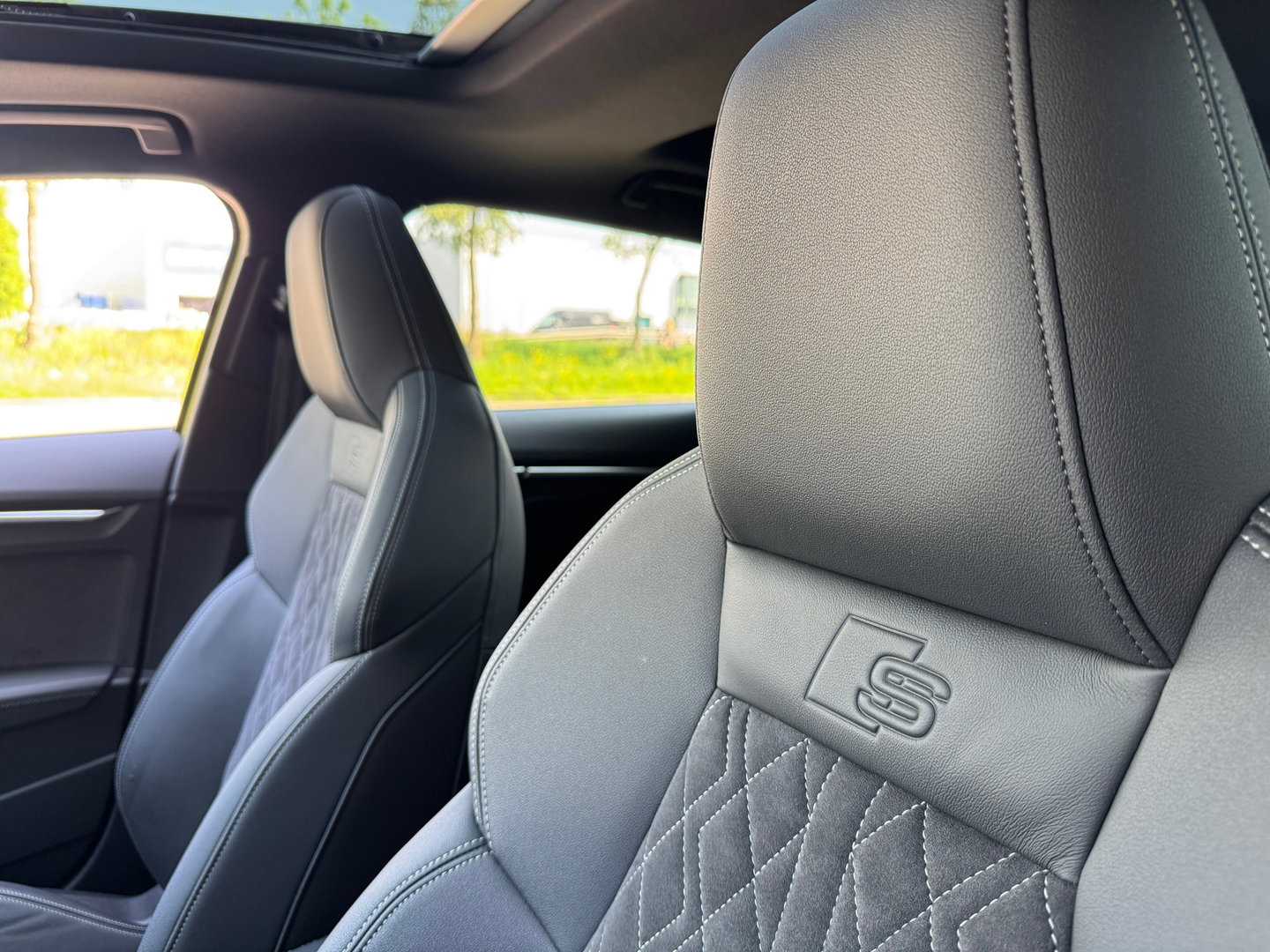 Audi A3 Sportback 40 TFSIe S-Line Pano|B&O|RS-zetels|Memory|Leder|Matrix|Camera|ACC|Carplay|Keyless|205PK