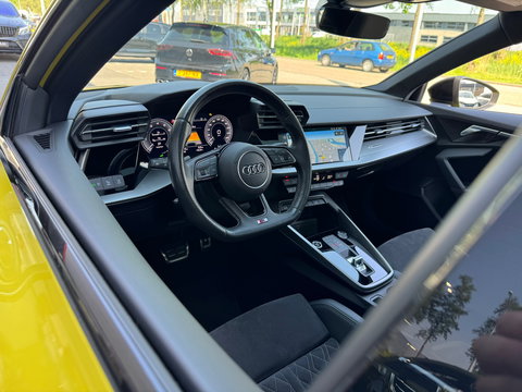 Audi A3 Sportback 40 TFSIe S-Line Pano|B&O|RS-zetels|Memory|Leder|Matrix|Camera|ACC|Carplay|Keyless|205PK