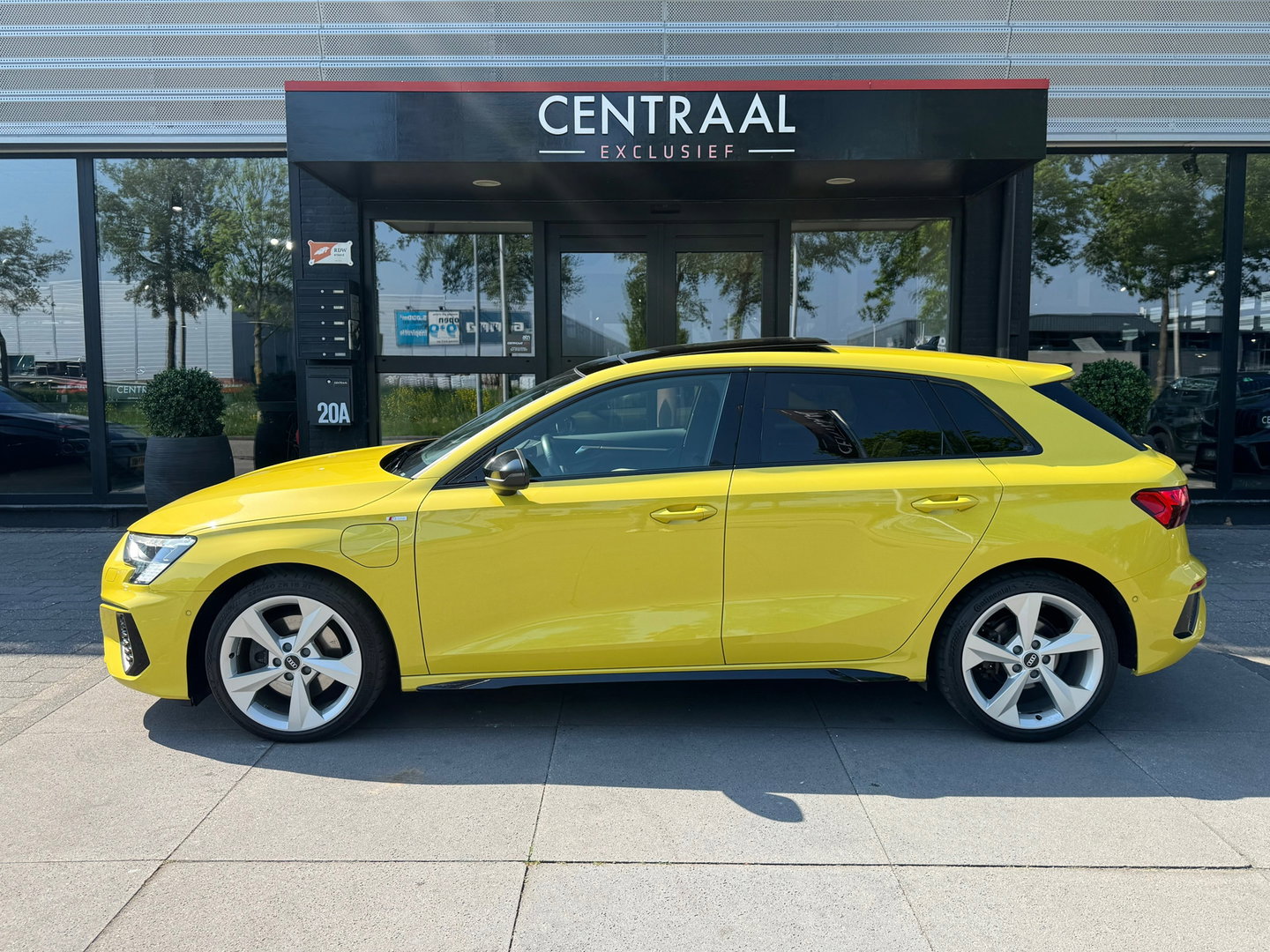 Audi A3 Sportback 40 TFSIe S-Line Pano|B&O|RS-zetels|Memory|Leder|Matrix|Camera|ACC|Carplay|Keyless|205PK