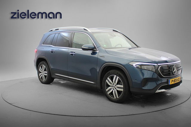 Mercedes-Benz EQB - 250 Luxury Line 7 persoons 67 kWh - Widescreen, Leer, Camera, SOH 95%