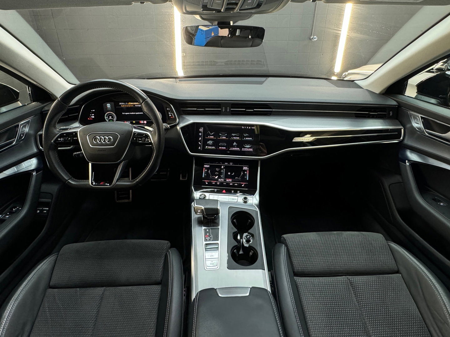 Audi A6 Avant 55 TFSI e quattro Competi Pano|Memory|Trekhaak