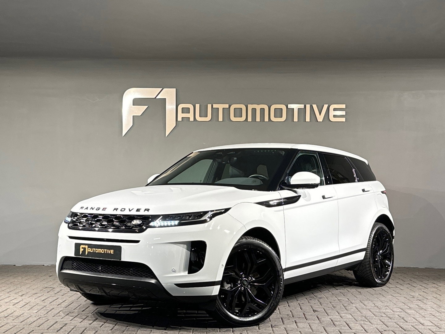 Land Rover Range Rover Evoque 1.5 P300e AWD R-Dynamic SE ACC
