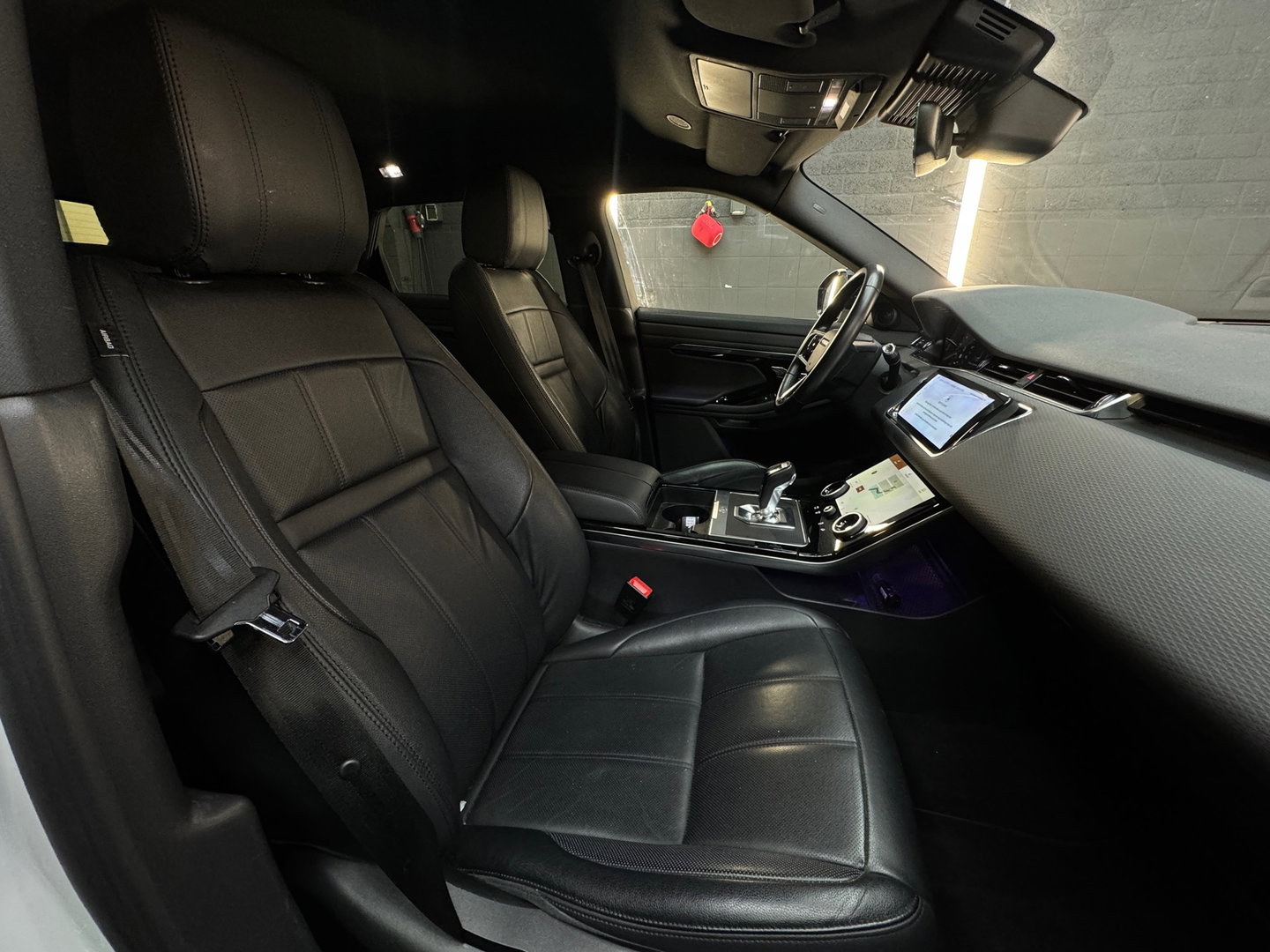 Land Rover Range Rover Evoque 1.5 P300e AWD R-Dynamic SE ACC