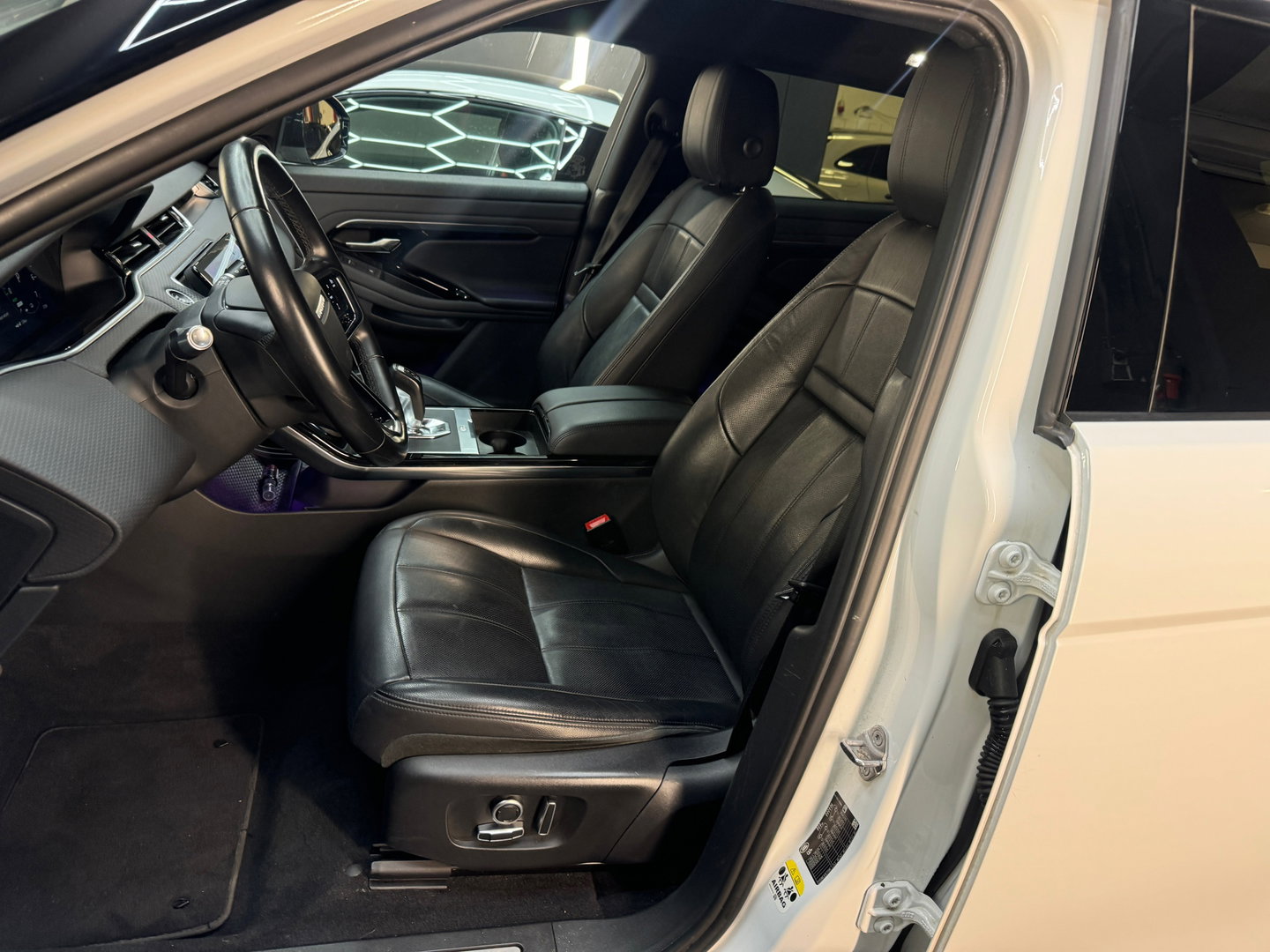 Land Rover Range Rover Evoque 1.5 P300e AWD R-Dynamic SE ACC