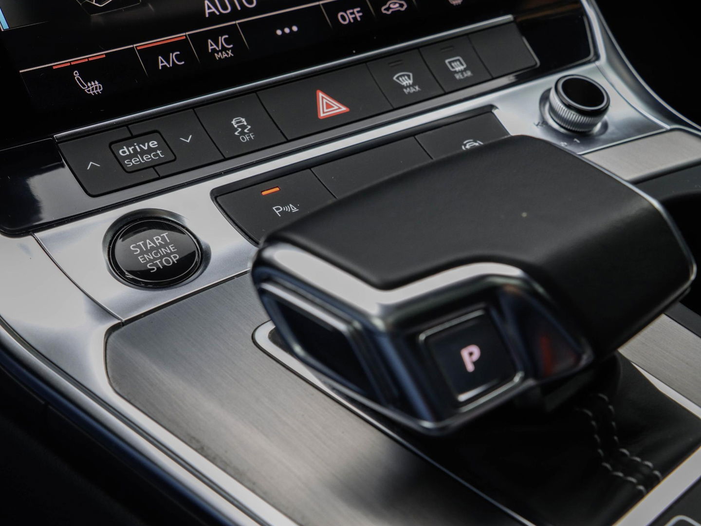 Audi A6 Avant 40 TFSI S edition 204pk Panoramadak LED Leder S Line