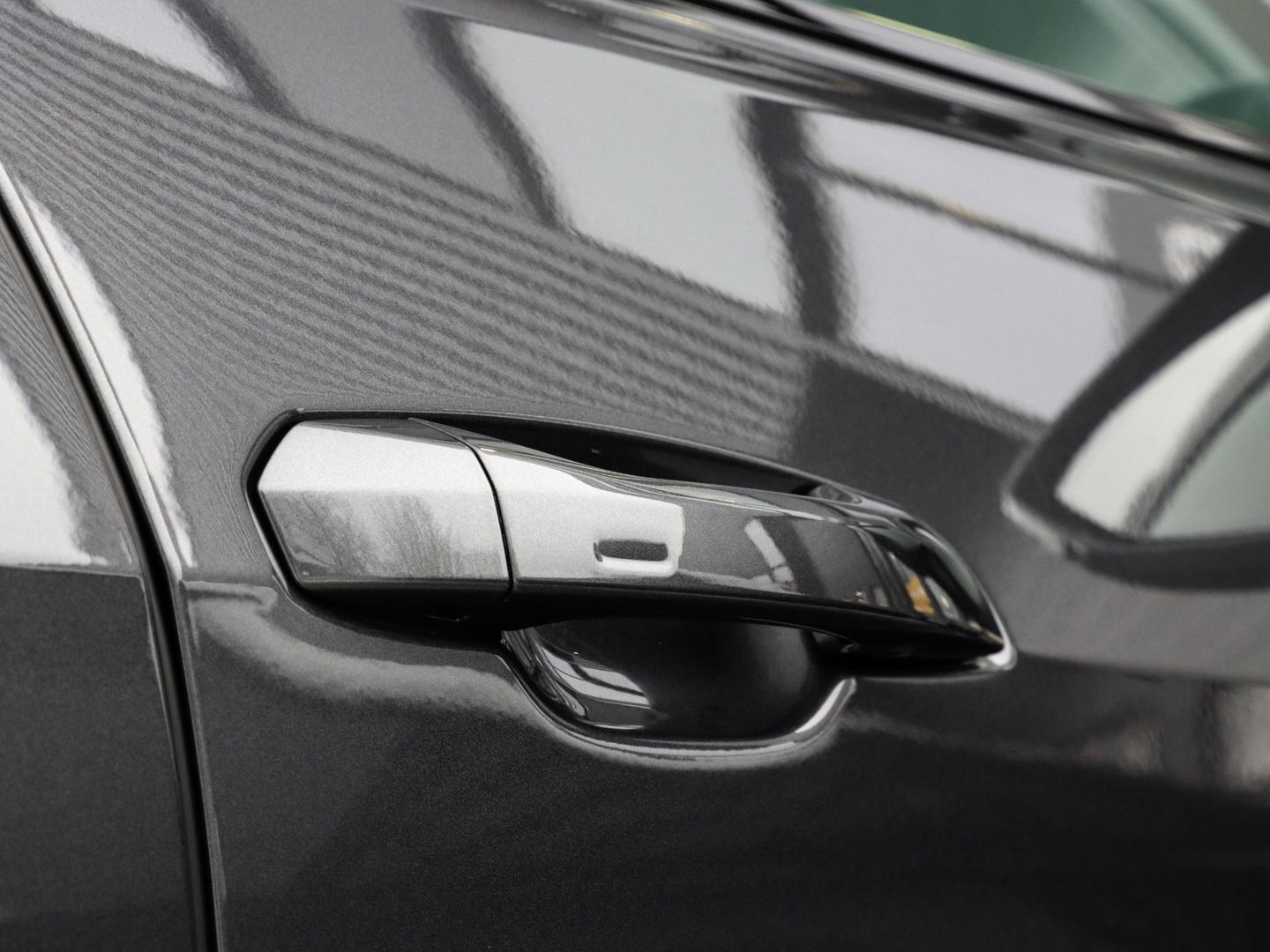 Audi A6 Avant 40 TFSI S edition 204pk Panoramadak LED Leder S Line