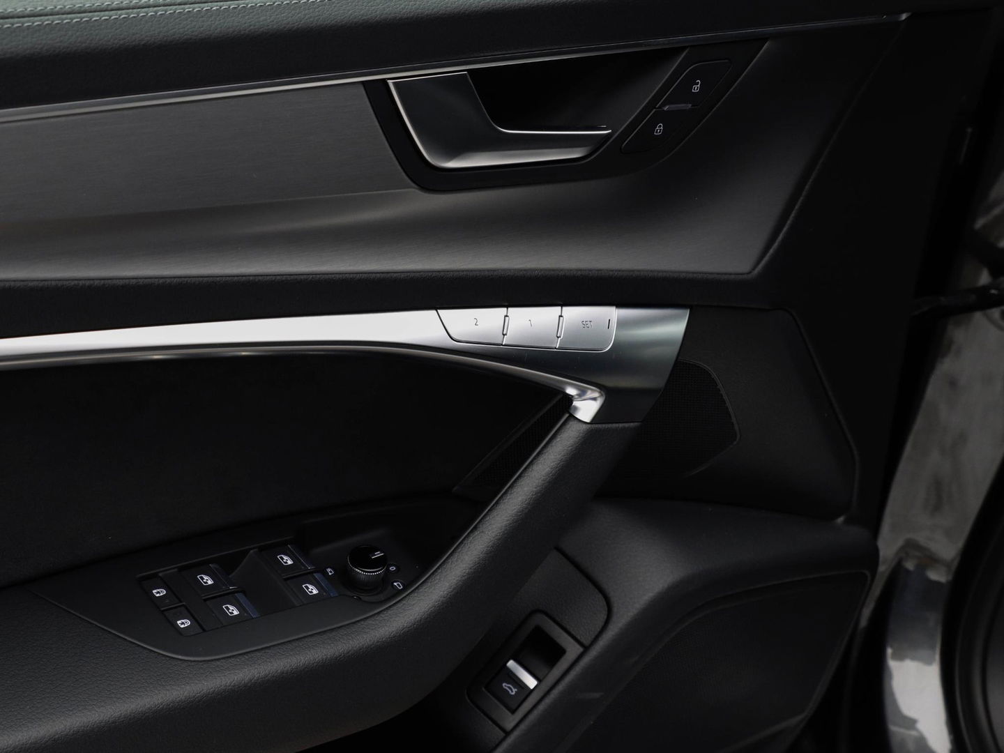 Audi A6 Avant 40 TFSI S edition 204pk Panoramadak LED Leder S Line