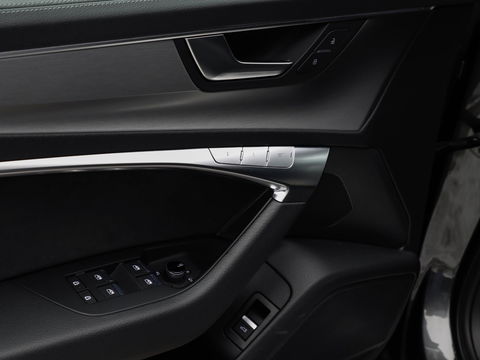 Audi A6 Avant 40 TFSI S edition 204pk Panoramadak LED Leder S Line