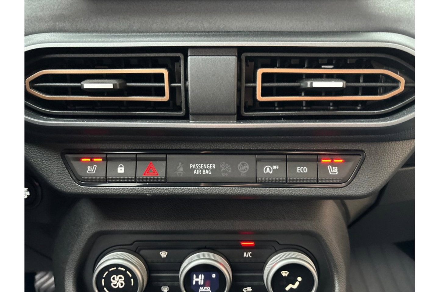 Dacia Jogger 1.0 TCE 110 EXTREME EDITION 7PERS NAVI LMV STOELVW PDC-CAMERA