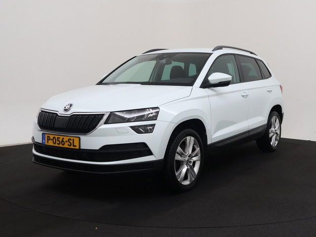 Škoda Karoq - 1.5 TSI ACT Automaat Style Bns Winterpakket/Nav Led/Ecc/El.klep/Keyless/Carplay/Allseason banden