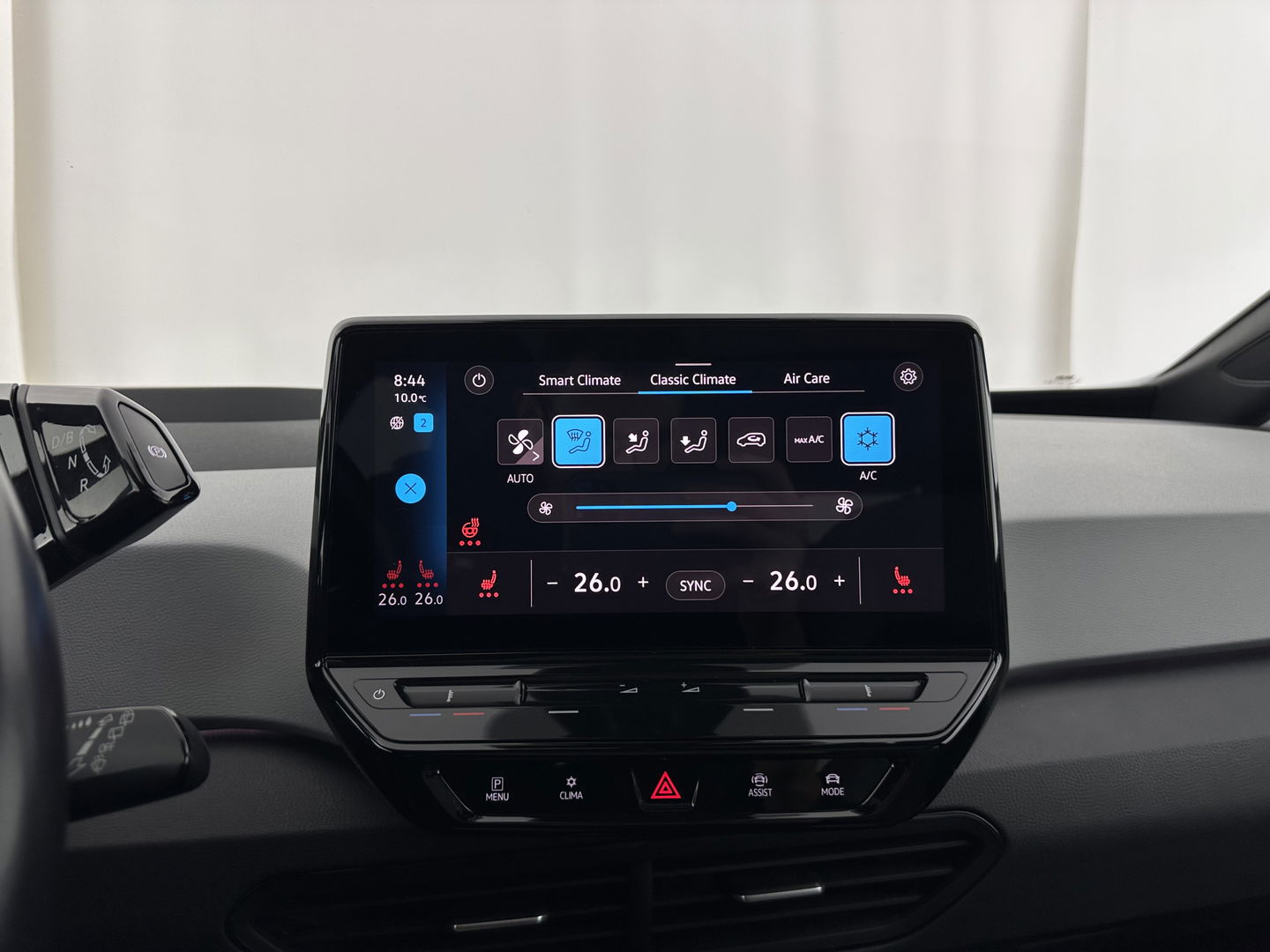 Volkswagen ID.3 First Max 58 kWh [ 3-Fase-11kW ] {SOH-92%} (INCL-BTW) *PANO | HEAD-UP | ADAPTIVE-CRUISE | FULL-LED | BLINDSPOT | CAMERA | KEYLESS | MICROFIBRE | AMBIENTLIGHT | NAVI-FULLMAP | DAB+ | ECC | HEATED-SPORTSEATS | DIGI-COCKPIT | 20"ALU*