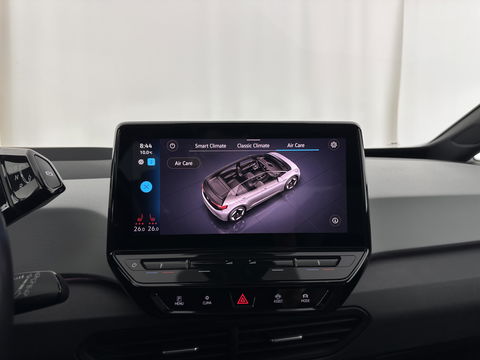Volkswagen ID.3 First Max 58 kWh [ 3-Fase-11kW ] {SOH-92%} (INCL-BTW) *PANO | HEAD-UP | ADAPTIVE-CRUISE | FULL-LED | BLINDSPOT | CAMERA | KEYLESS | MICROFIBRE | AMBIENTLIGHT | NAVI-FULLMAP | DAB+ | ECC | HEATED-SPORTSEATS | DIGI-COCKPIT | 20"ALU*