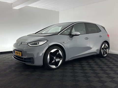 Volkswagen ID.3 First Max 58 kWh [ 3-Fase-11kW ] {SOH-92%} (INCL-BTW) *PANO | HEAD-UP | ADAPTIVE-CRUISE | FULL-LED | BLINDSPOT | CAMERA | KEYLESS | MICROFIBRE | AMBIENTLIGHT | NAVI-FULLMAP | DAB+ | ECC | HEATED-SPORTSEATS | DIGI-COCKPIT | 20"ALU*