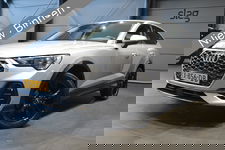 Audi Q3 - Sportback 35 TFSI S-LINE navi clima camera led pdc 19 inch 150 pk !!
