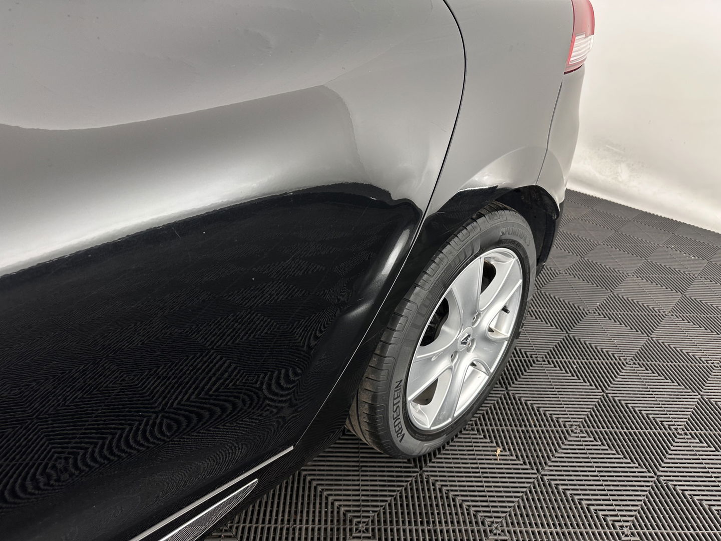 Renault Clio Estate 0.9 TCe Expression *NAVI-FULLMAP | COMFORTSEATS | AIRCO | CRUISE | PDC | TOWBAR | 16''ALU *