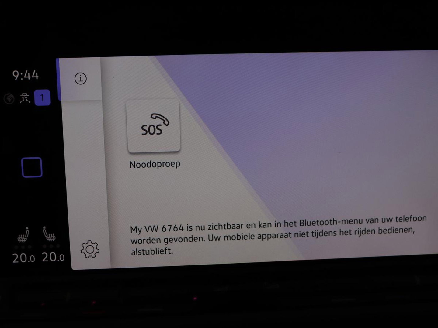 Volkswagen Golf 1.5 eTSI Style | Stoelverwarming | Trekhaak | Camera | Stuurverwarming | Memory | Sfeerverlichting | Carplay | Navigatie | Adaptive cruise | Parkeerhulp | Climate control