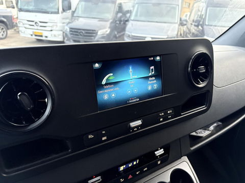 Mercedes-Benz Sprinter 319 CDI L2H2 BPM VRIJ | 4x4 | Chauffeursstoel | CAMERA |